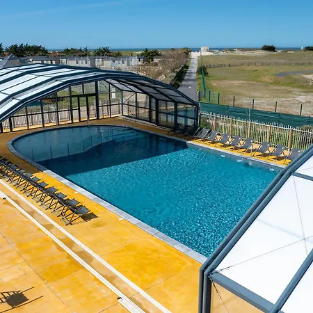 مكان تخييم Mobil Home, Piscine Chauffee, Toboggan, Acces Direct - 3 6 Personnes