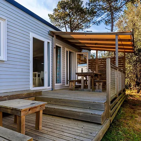 مكان تخييم Mobil Home, Piscine Chauffee, Toboggan, Acces Direct - 3 6 Personnes *
